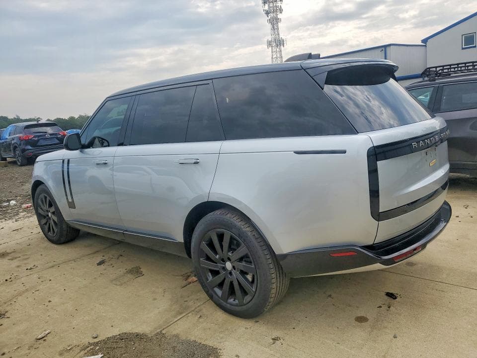 2024 LAND ROVER RANGE ROVER SE 2
