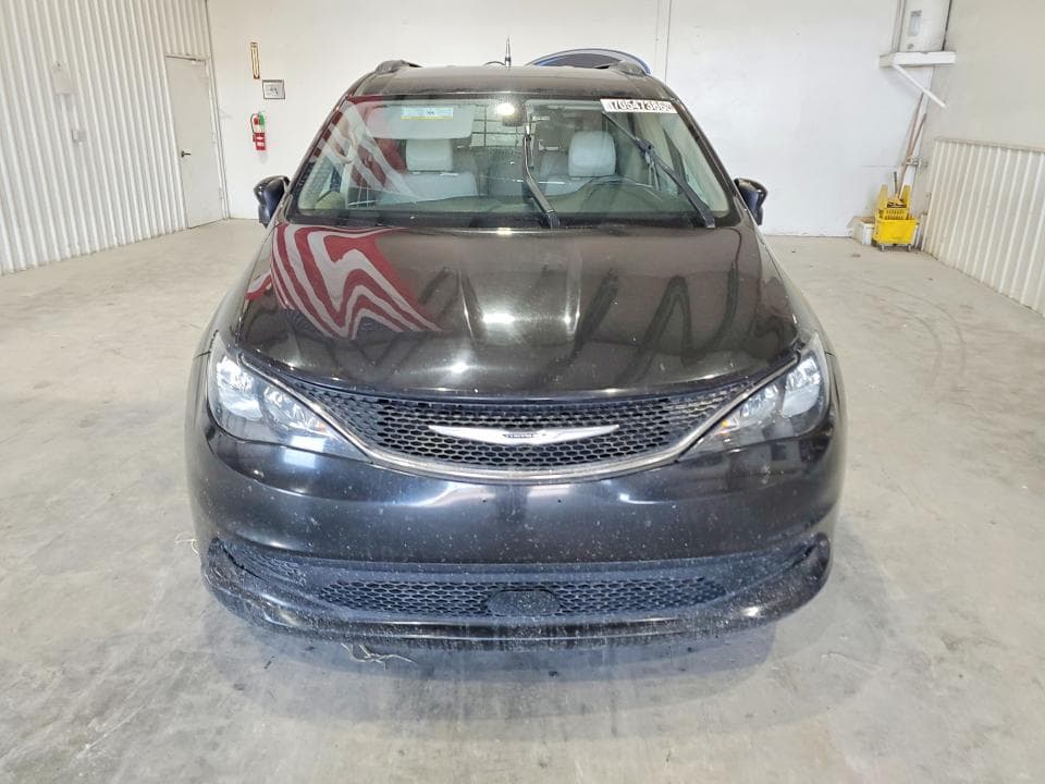 2021 CHRYSLER VOYAGER LXI 5