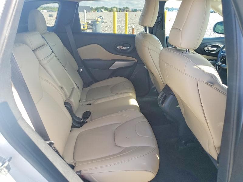 2018 JEEP CHEROKEE LIMITED 10