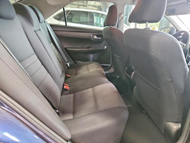 2017 TOYOTA CAMRY LE 10