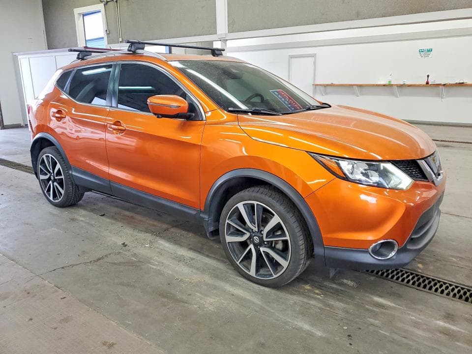 2017 NISSAN ROGUE SPORT SL 4