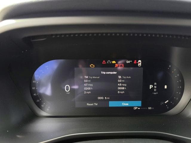 2026 VOLVO XC40 PLUS 8