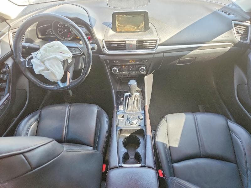2017 MAZDA 3 TOURING 8