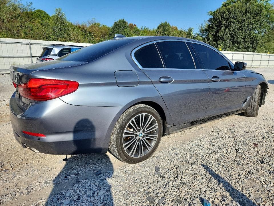 2020 BMW 540 XI 3