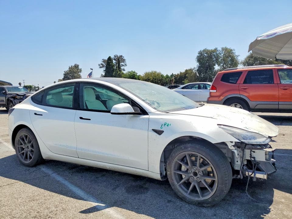 2022 TESLA MODEL 3 4