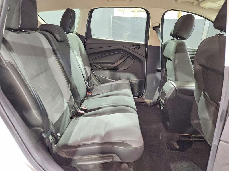 2017 FORD ESCAPE S 11