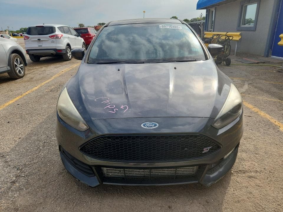 2018 FORD FOCUS 5