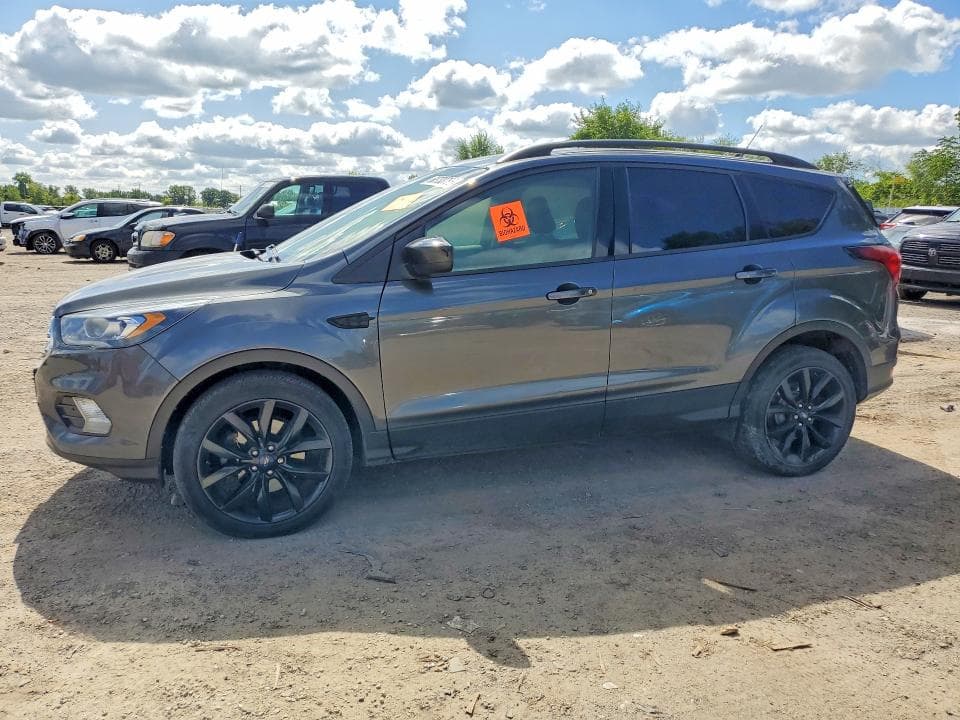 2019 FORD ESCAPE SE - 1