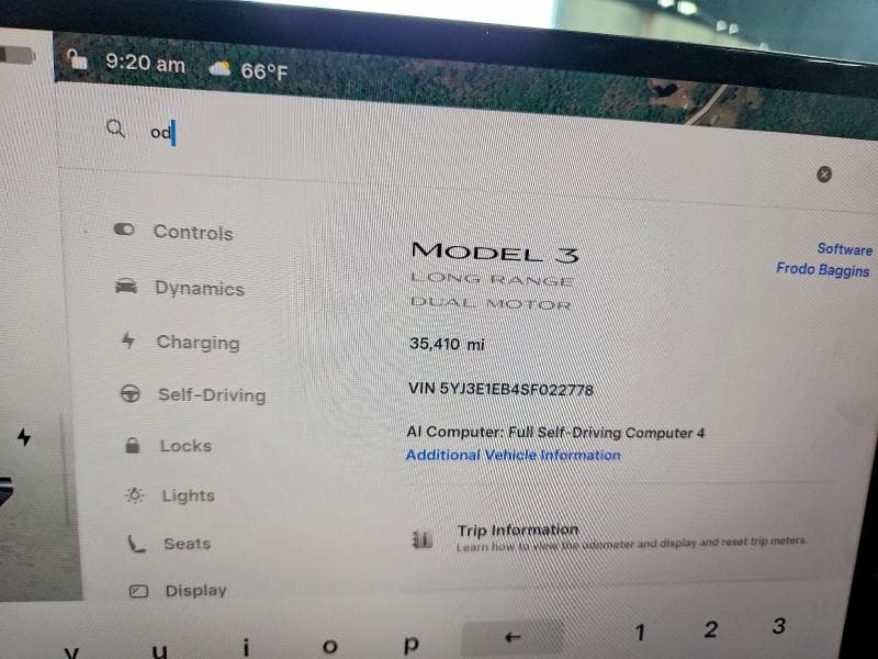 2025 TESLA MODEL 3 9