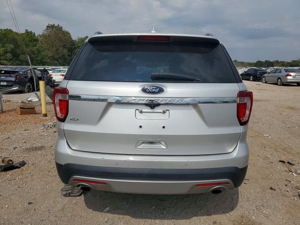 2017 FORD EXPLORER XLT 6