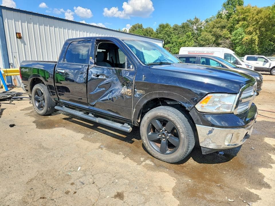 2018 RAM 1500 SLT 4