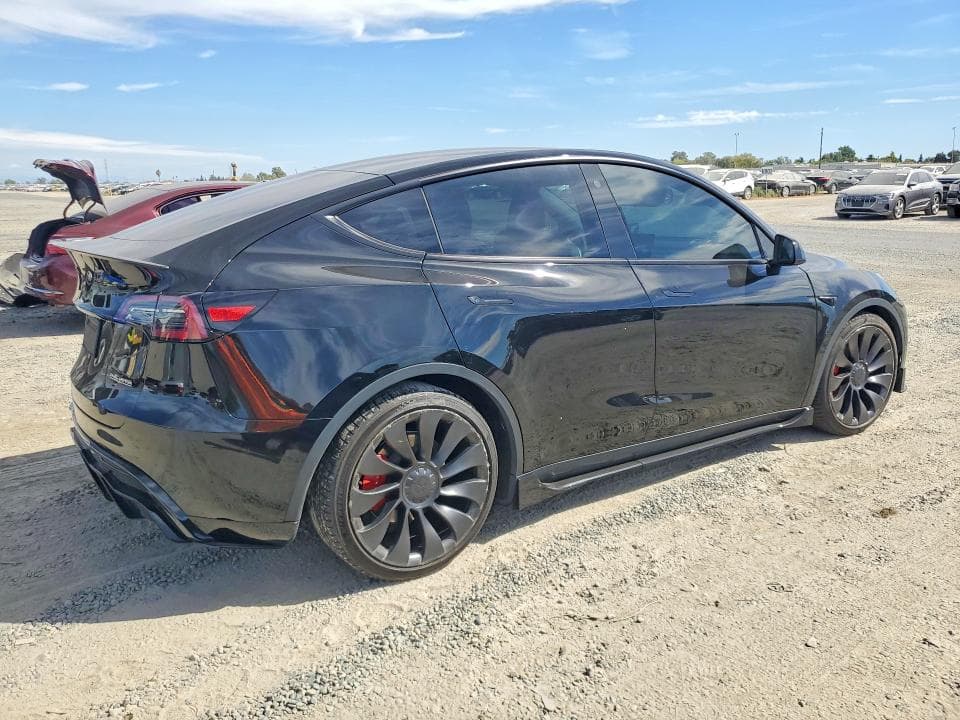 2023 TESLA MODEL Y 3