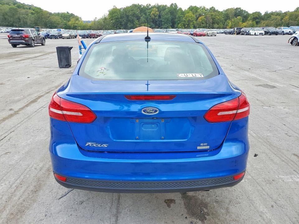 2018 FORD FOCUS SE 6
