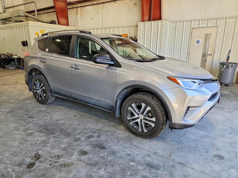 2017 TOYOTA RAV4 LE 4