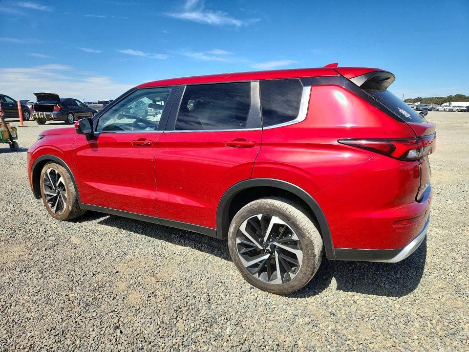 2024 MITSUBISHI OUTLANDER SE 2