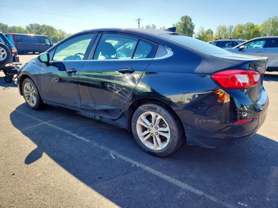 2019 CHEVROLET CRUZE LT 2