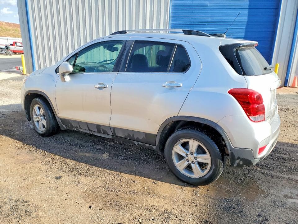 2019 CHEVROLET TRAX 1LT 2