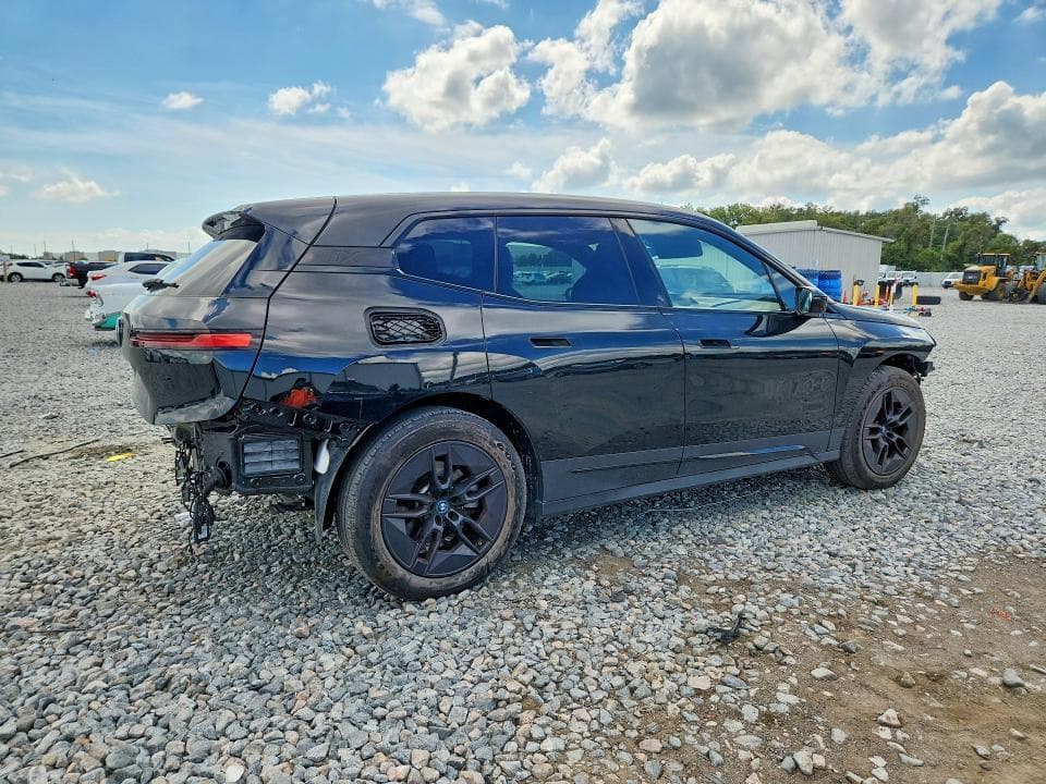 2024 BMW IX XDRIVE50 3