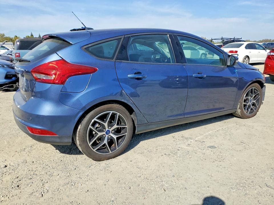 2018 FORD FOCUS SEL 3