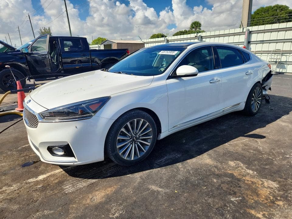 2017 KIA CADENZA PREMIUM - 1