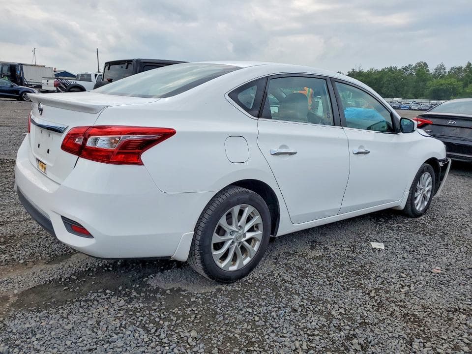 2017 NISSAN SENTRA S 3