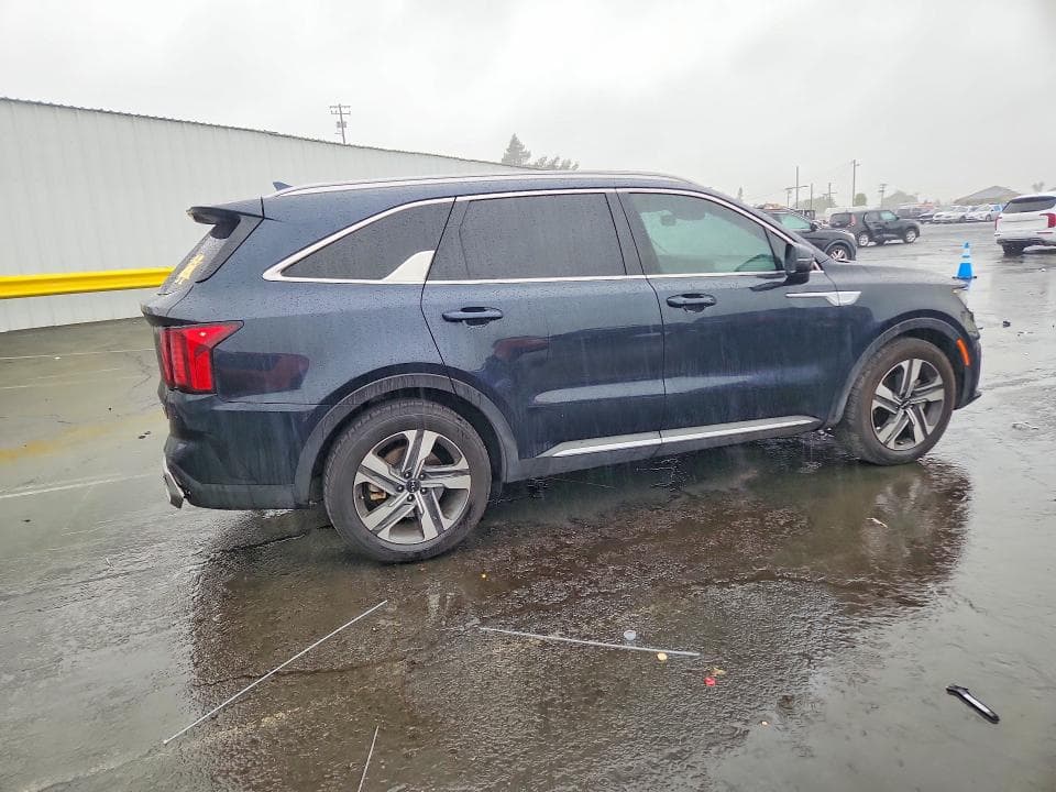 2023 KIA SORENTO EX 3