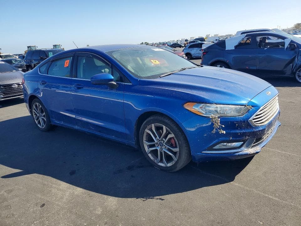 2017 FORD FUSION SE 4