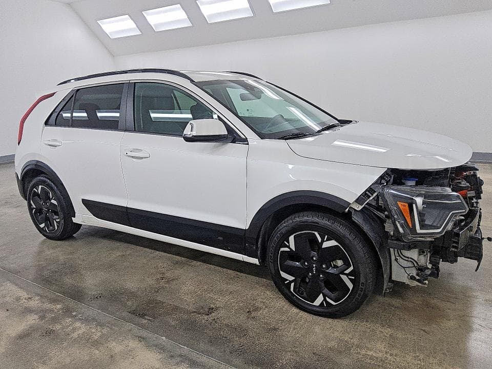 2023 KIA NIRO WIND 4