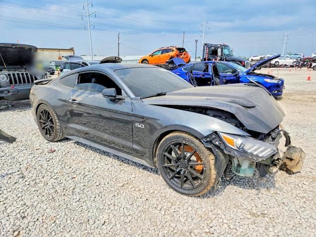 2017 FORD MUSTANG GT 4