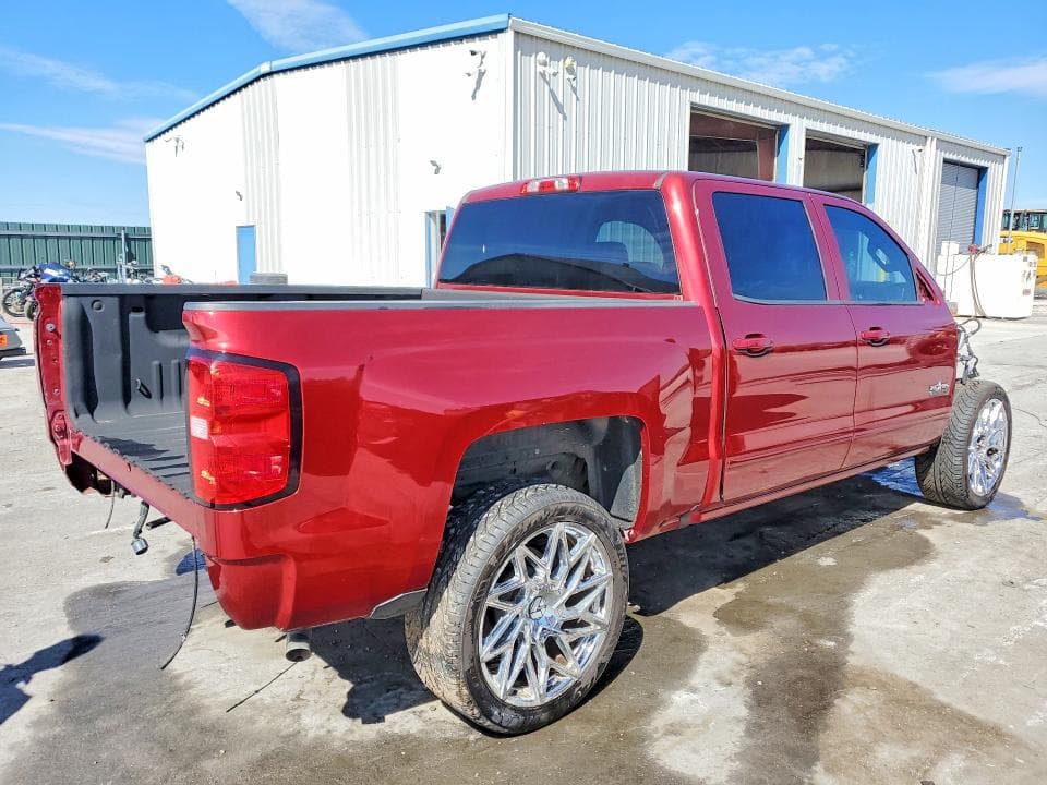 2018 CHEVROLET SILVERADO C1500 LT 3