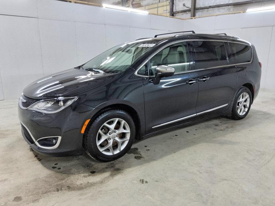 2020 CHRYSLER PACIFICA LIMITED - 1
