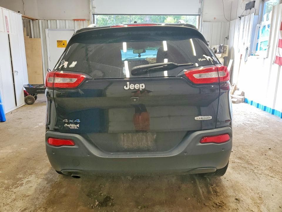 2018 JEEP CHEROKEE LATITUDE PLUS 6