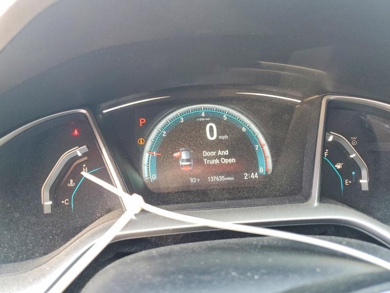 2018 HONDA CIVIC EX 9