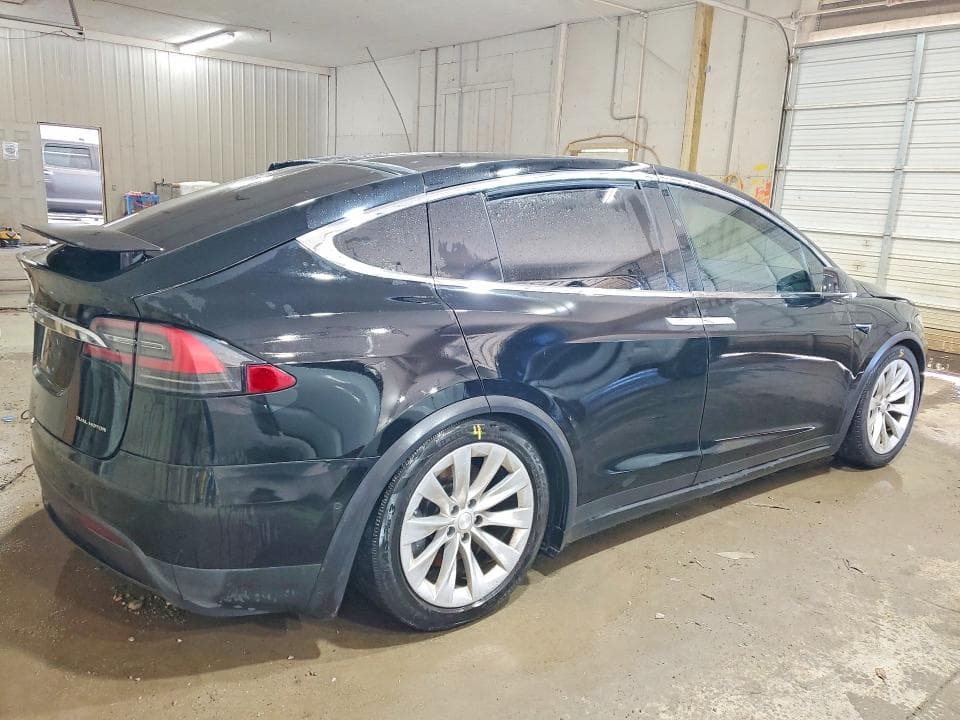 2019 TESLA MODEL X 3