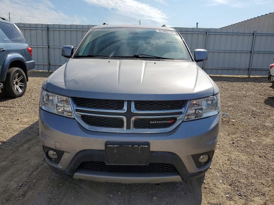 2019 DODGE JOURNEY SE 5