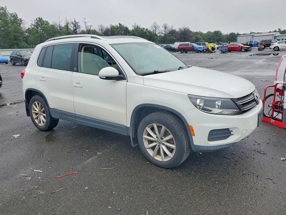 2017 VOLKSWAGEN TIGUAN WOLFSBURG 4