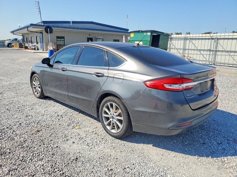 2017 FORD FUSION SE 2
