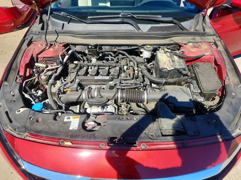 2018 HONDA ACCORD LX 11
