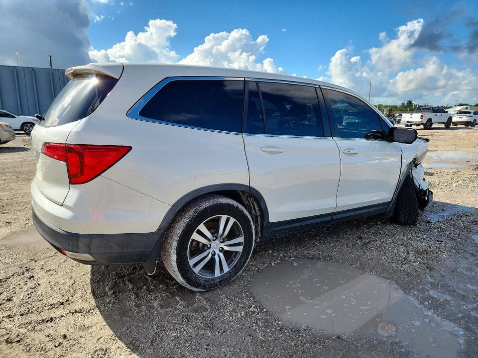 2017 HONDA PILOT EXL 3