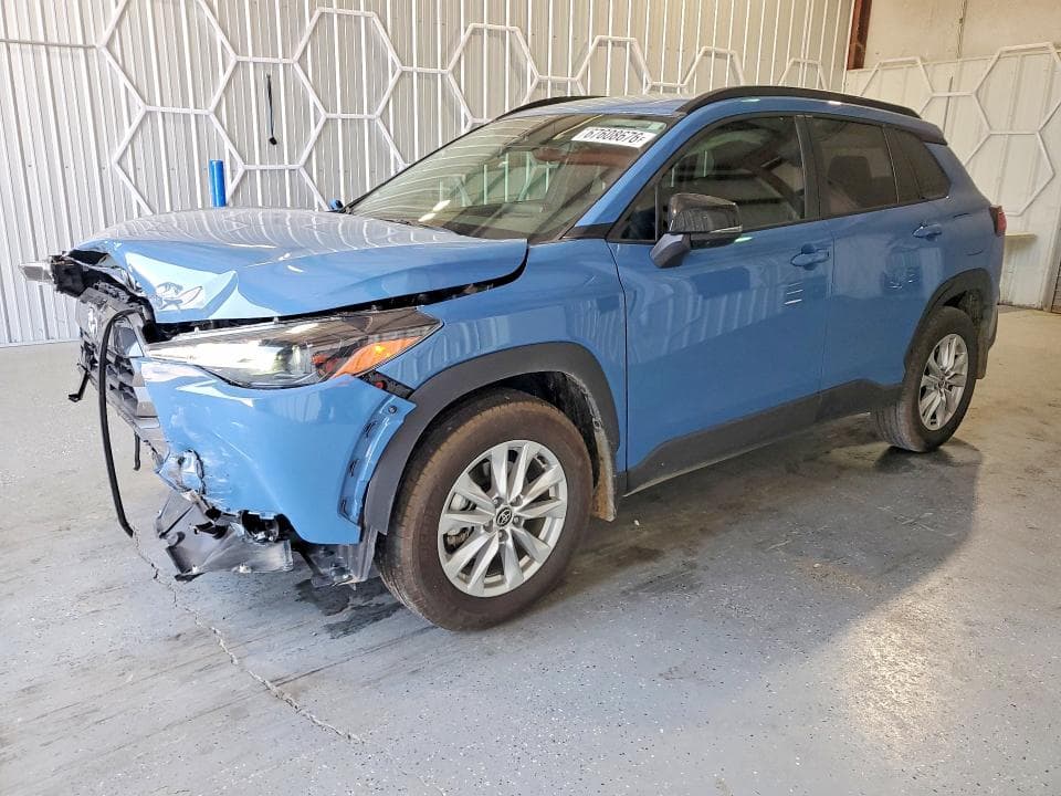 2026 TOYOTA COROLLA CROSS LE - 1
