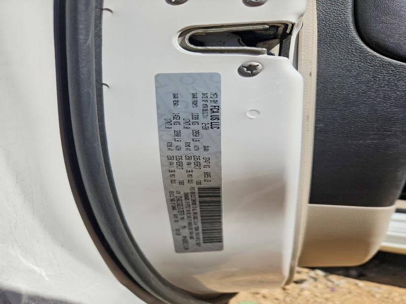 2020 CHRYSLER VOYAGER LXI 13