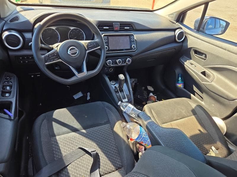 2020 NISSAN VERSA S 8