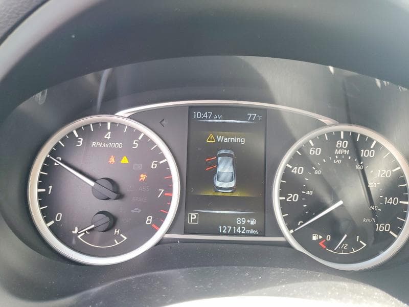 2017 NISSAN SENTRA SR 9