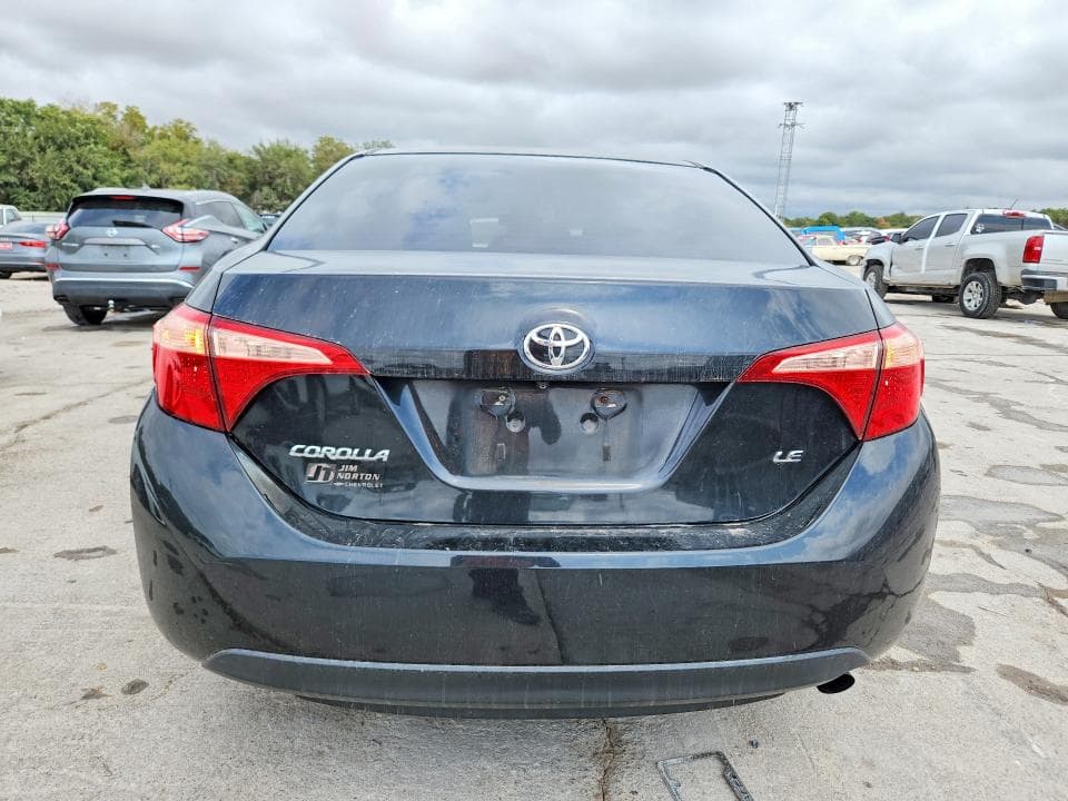 2018 TOYOTA COROLLA LE 6