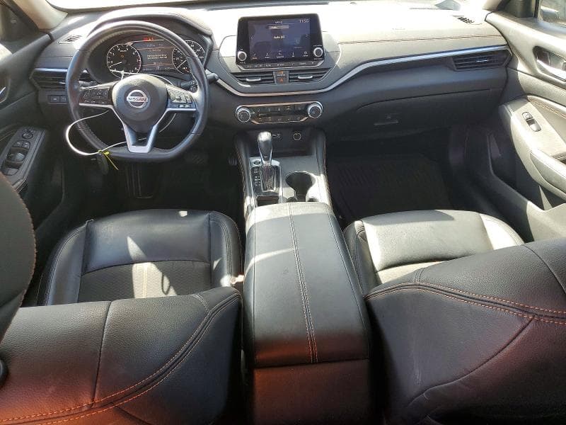 2021 NISSAN ALTIMA SR 8