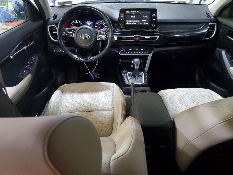 2021 KIA SELTOS EX 8