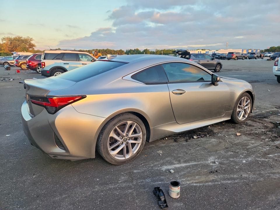 2019 LEXUS RC 300 3