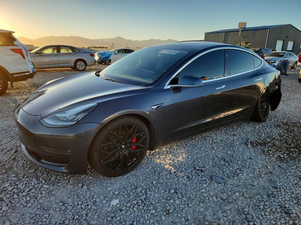 2020 TESLA MODEL 3 - 1