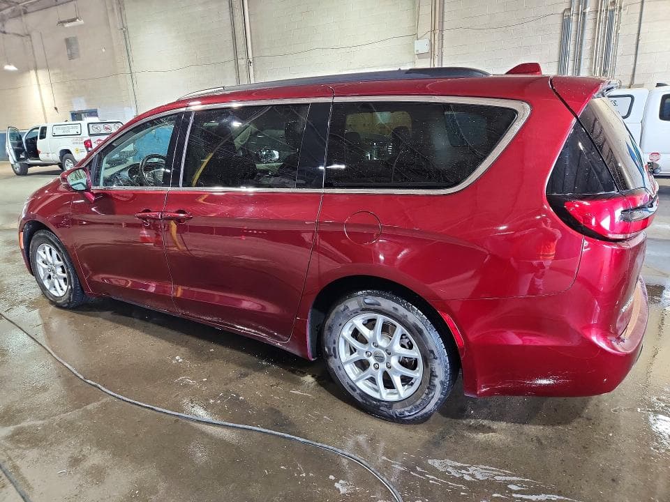 2022 CHRYSLER PACIFICA TOURING L 2