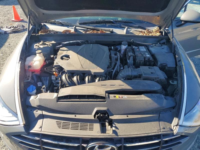 2021 HYUNDAI SONATA SE 11